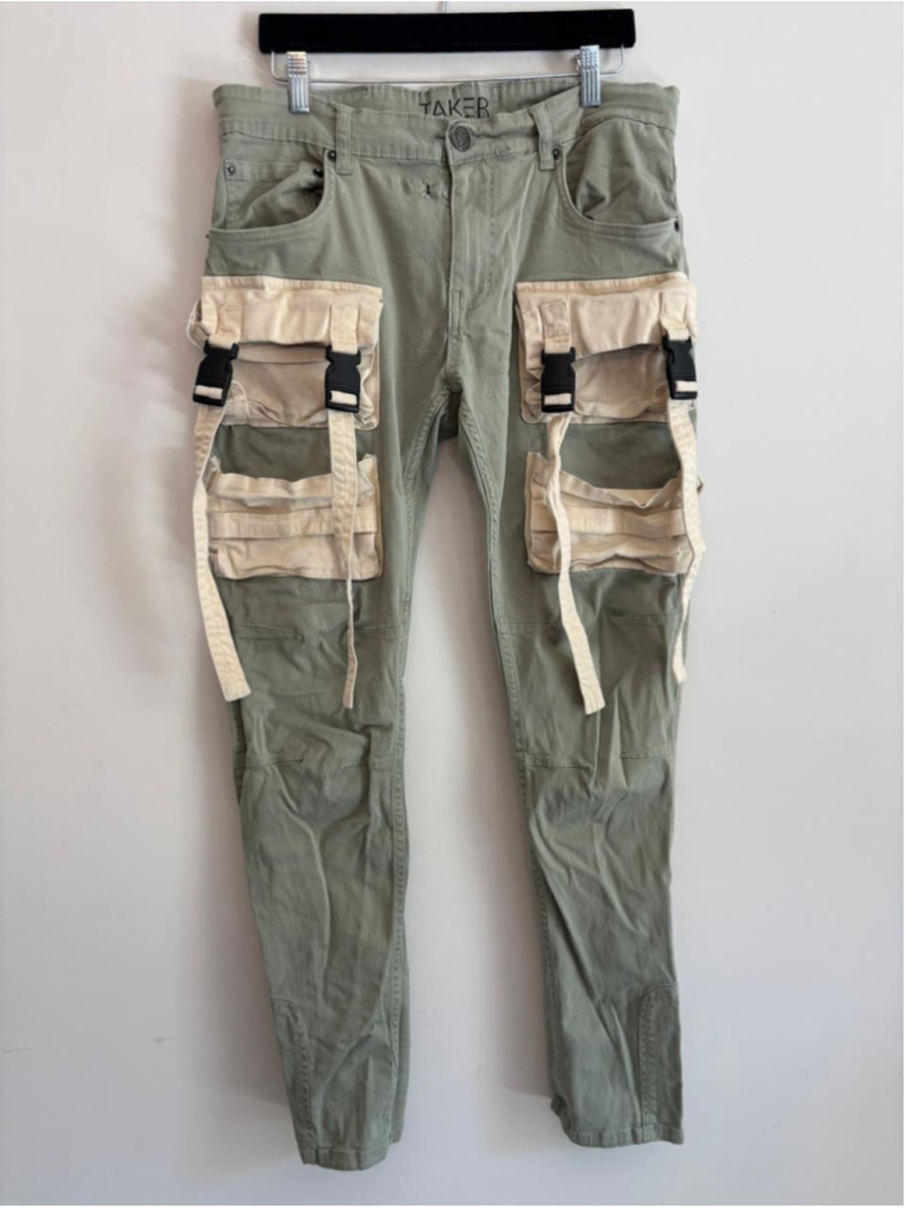 Men's Taker Cargo Pants in Green and Beige #1019
